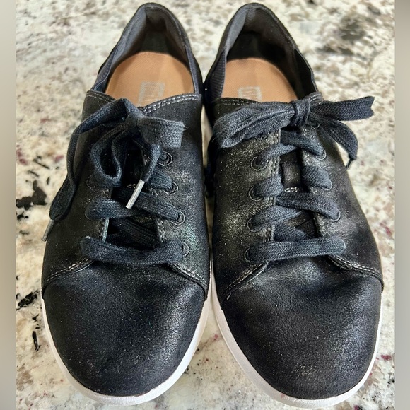Womens Fitflop Sneakers Lace Up Valentia Metallic Black Shoes AB4-001 - Picture 2 of 13
